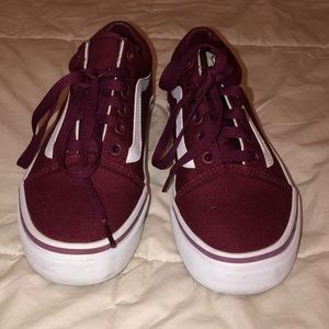 New Maroon Vans Women’s sz 7.5 Men’s sz 6